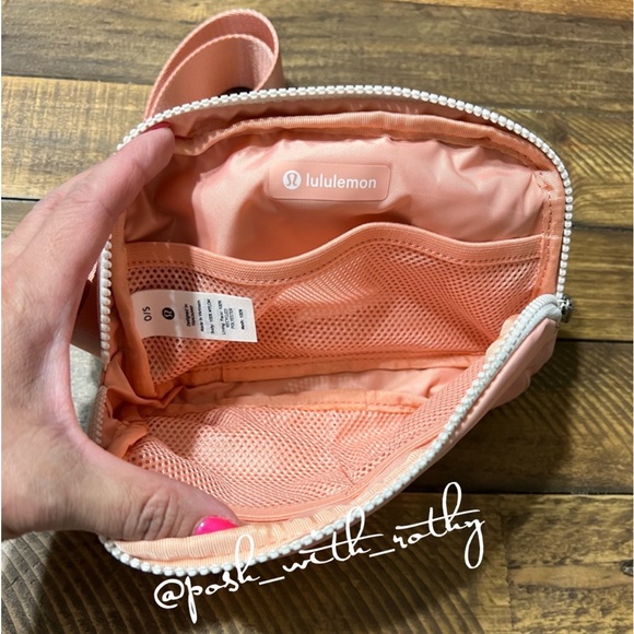 🍋Lululemon Everywhere Belt Bag, NWT - Picture 4 of 12